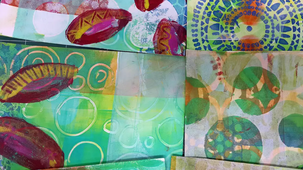 How to Make Gel Plate Prints for Art Journaling