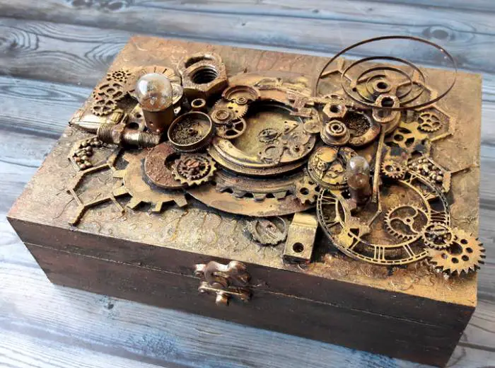 THE ULTIMATE GUIDE TO MAKE A STEAMPUNK PROJECT